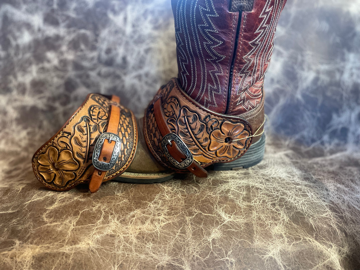 Carved Spur Straps